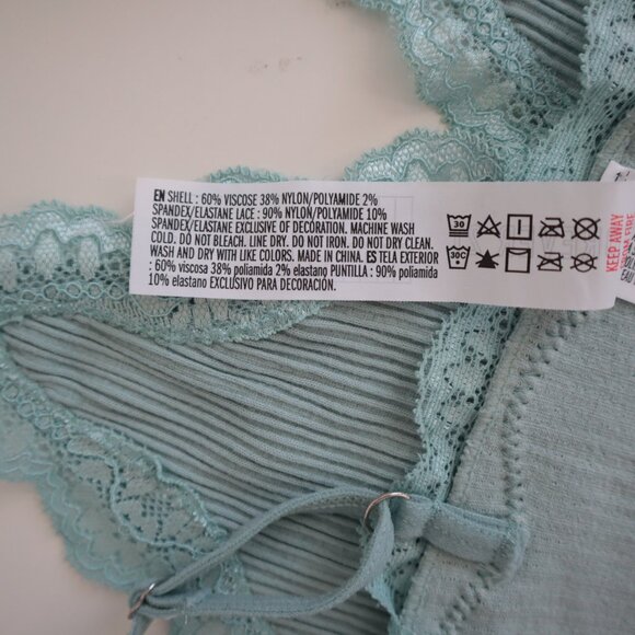 Forever 21 Lace Trim Ribbed Cropped Bralette Tank Top | M - Picture 3 of 5